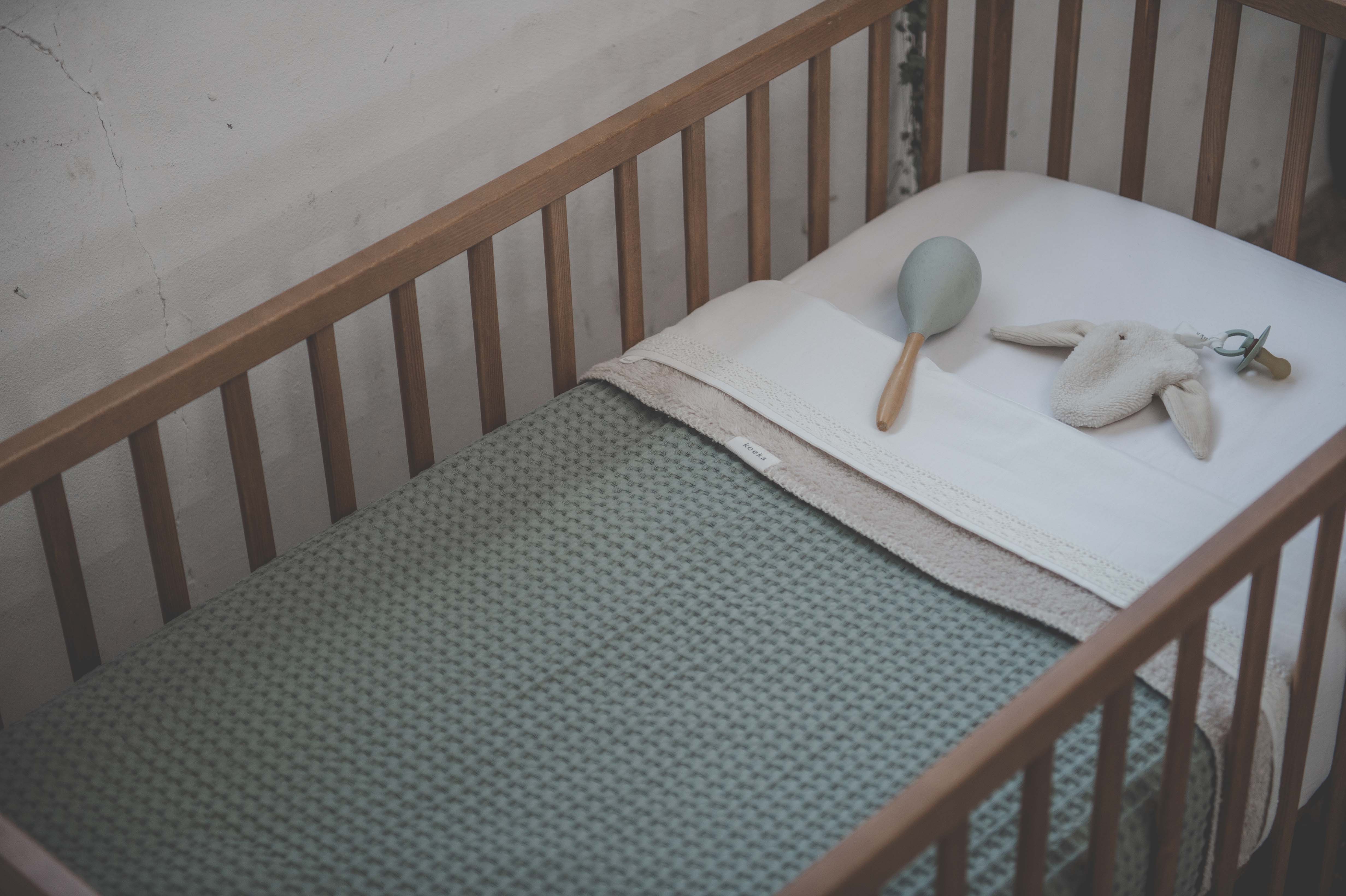 Wiegdeken Wafel/teddy Oslo shadow green/soft sand