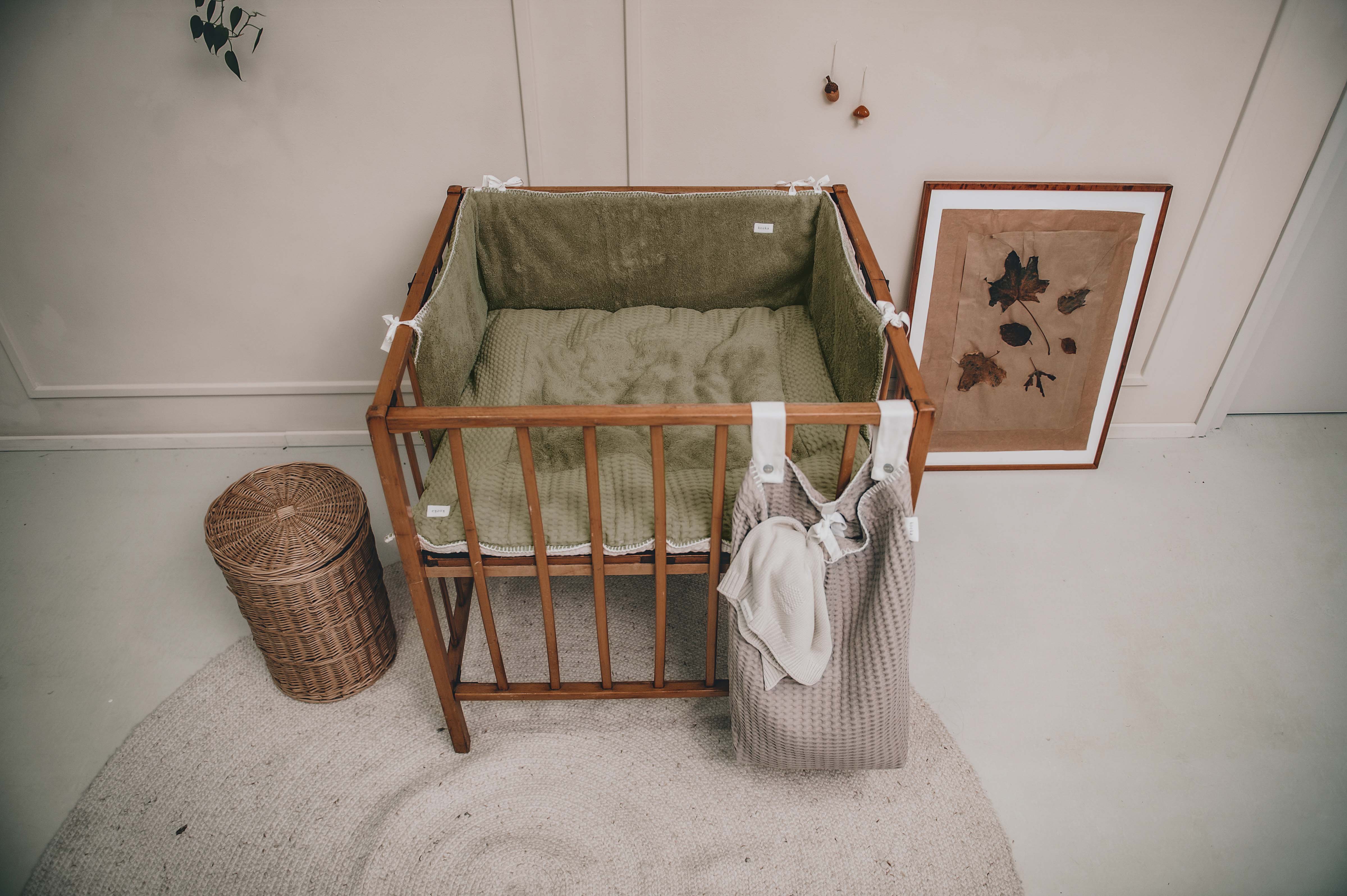 Play pen - / Cot bumper Amsterdam moss