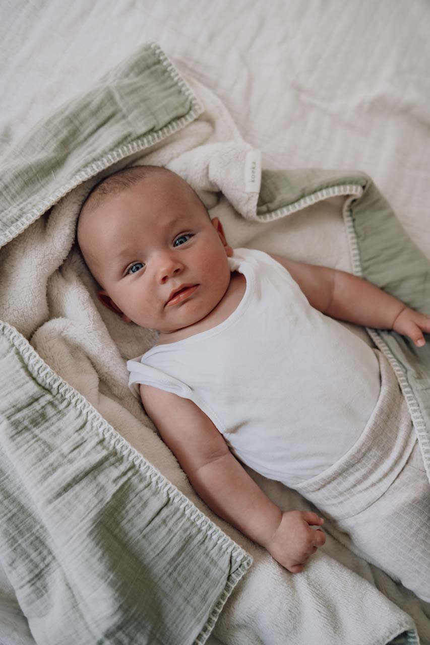 Wiegdeken Teddy Faro sage