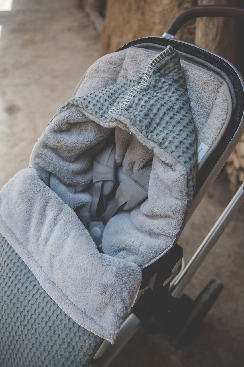Buggy Voetenzak Wafel/teddy Oslo shadow green/misty grey