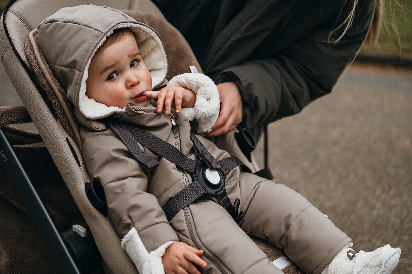 Combinaison bébé outdoor gigoteuse d'émmaillotage taupe Combinaison bébé outdoor gigoteuse d'émmaillotage taupe
