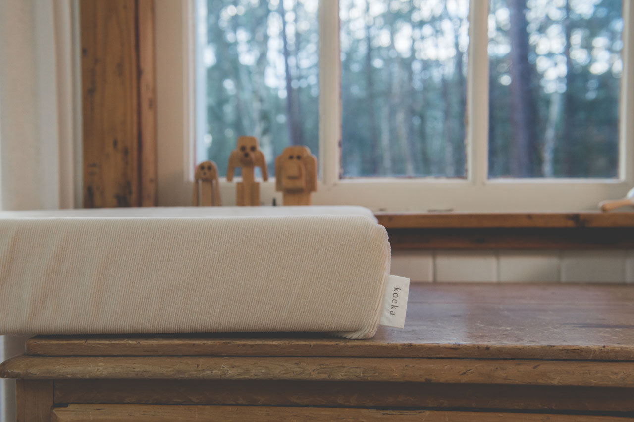 Aankleedkussenhoes Oddi warm white