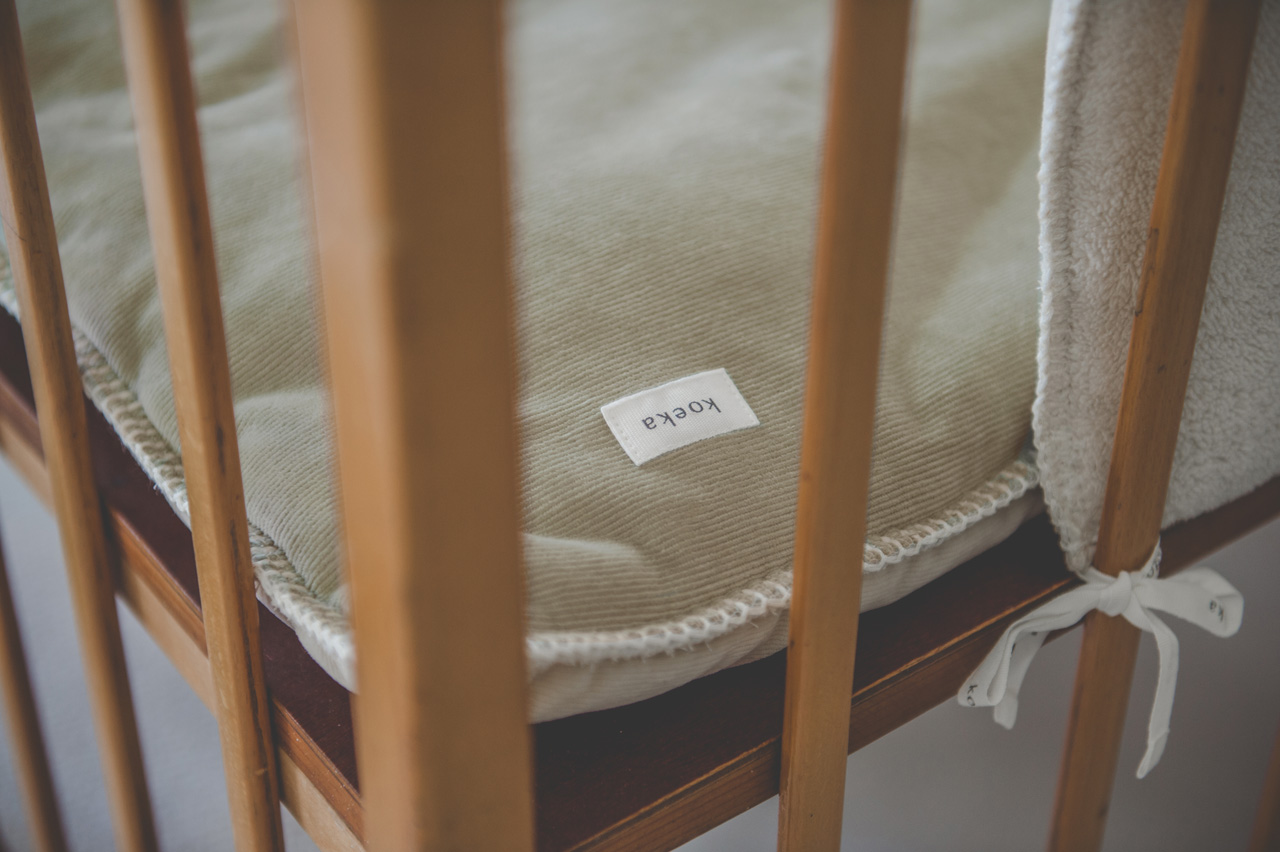 Boxkleed Oddi sage/warm white
