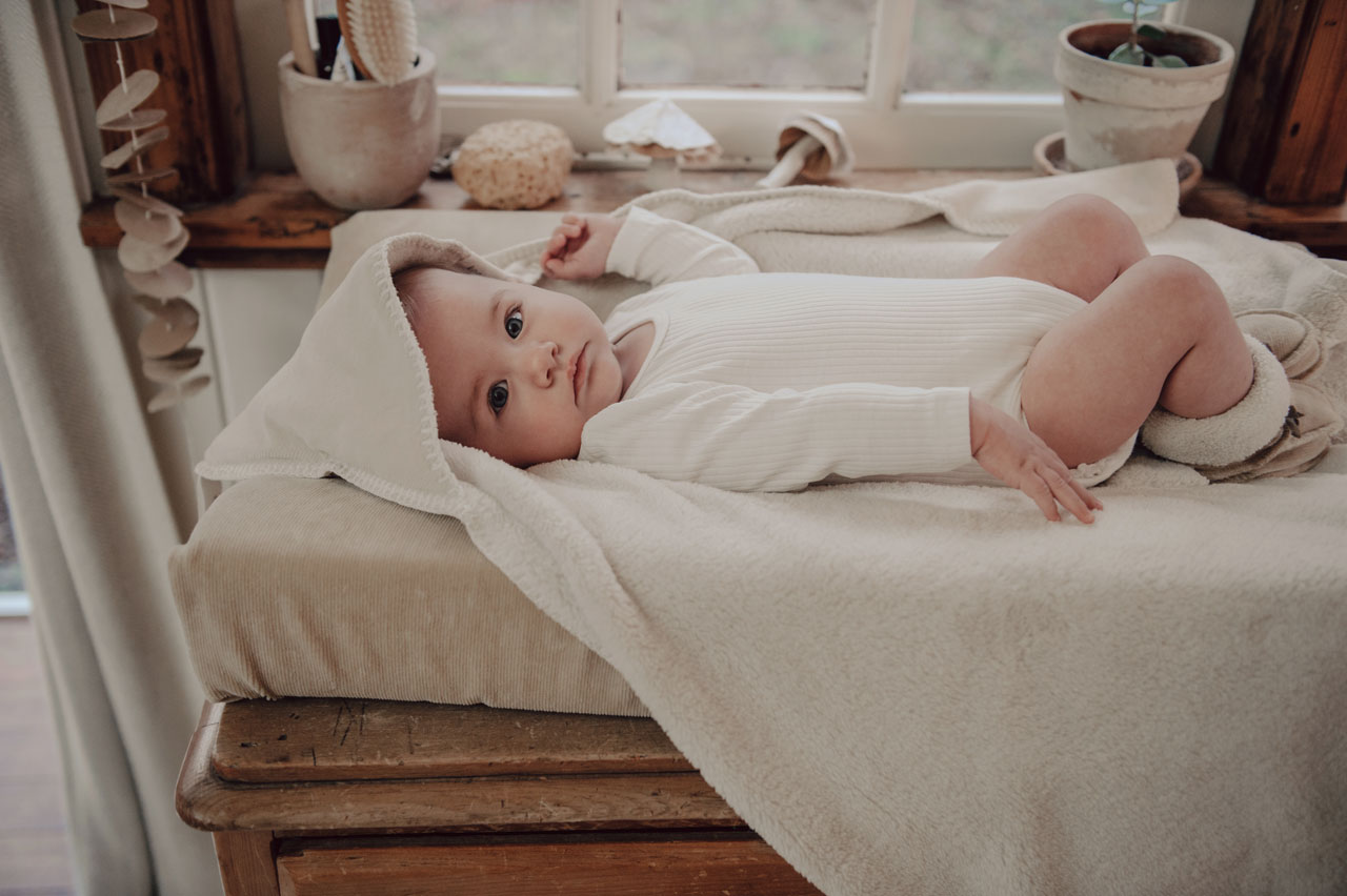 Omslagdoek Teddy Oddi warm white
