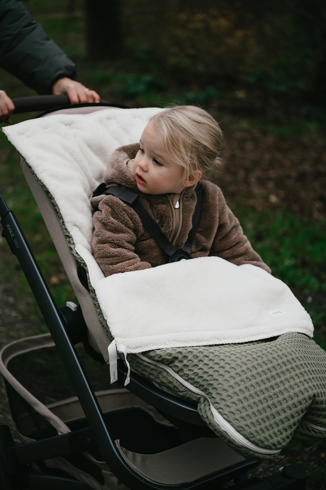 Buggy Fußsack Plüsch Oslo moss