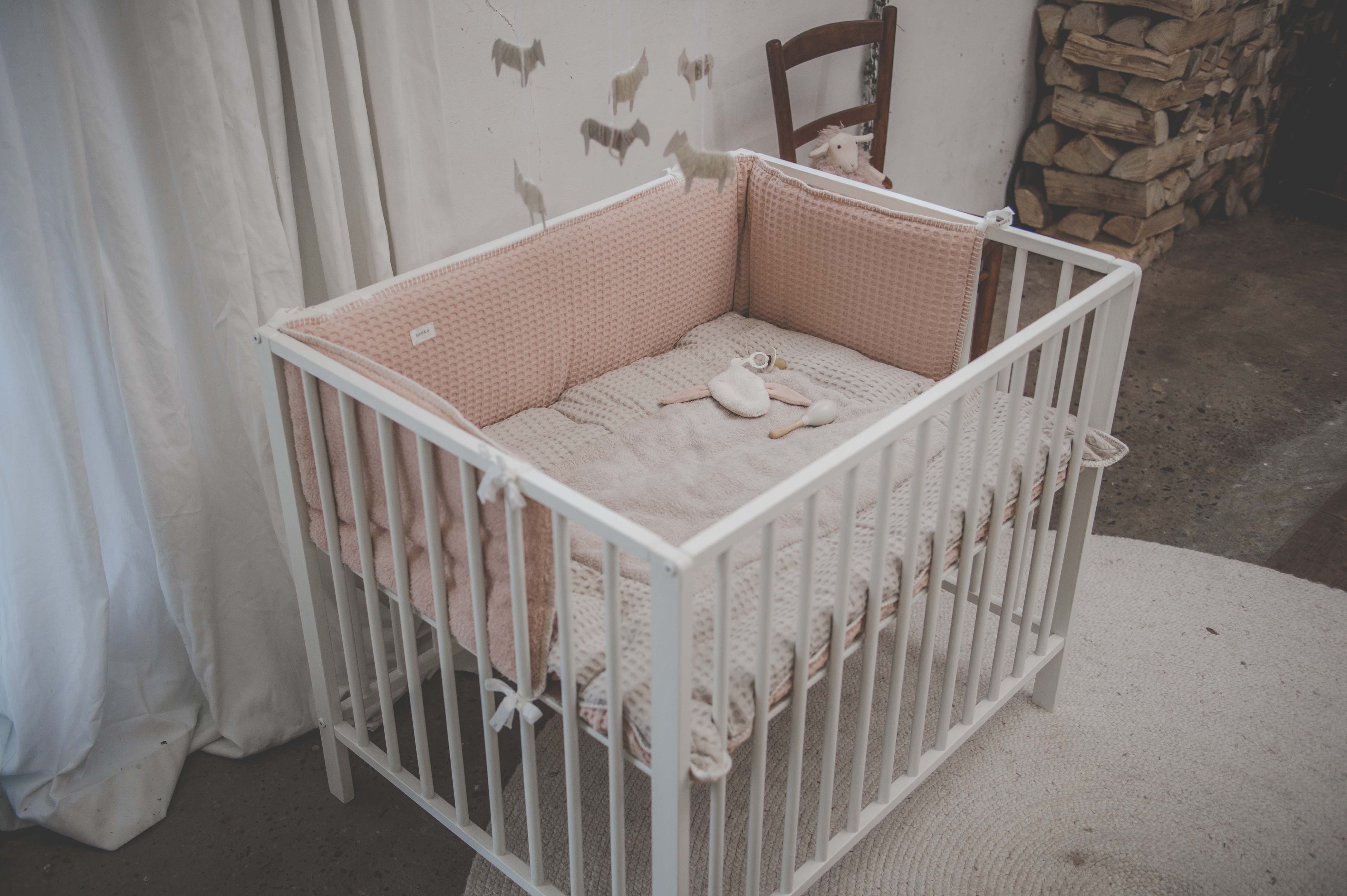 Play pen - / Cot bumper Amsterdam rosa salt