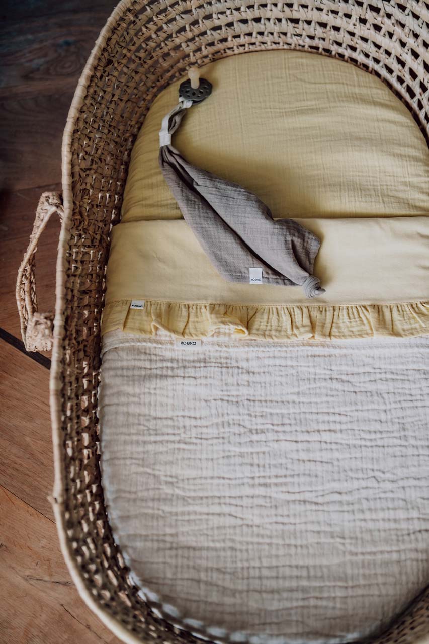 Ledikantlaken En Hoeslaken Set Ruffle Faro honey