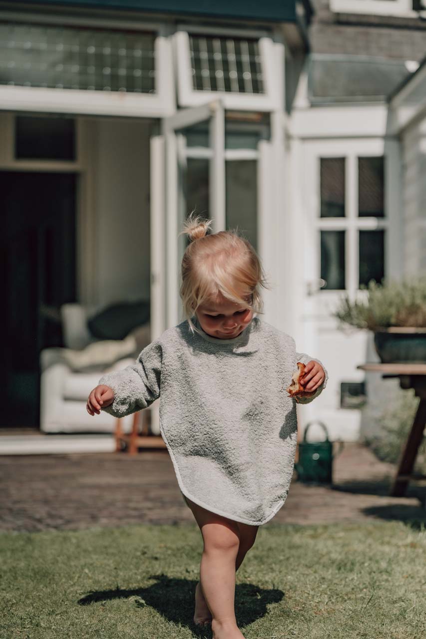 Slab Met Mouw Dijon Daily stone