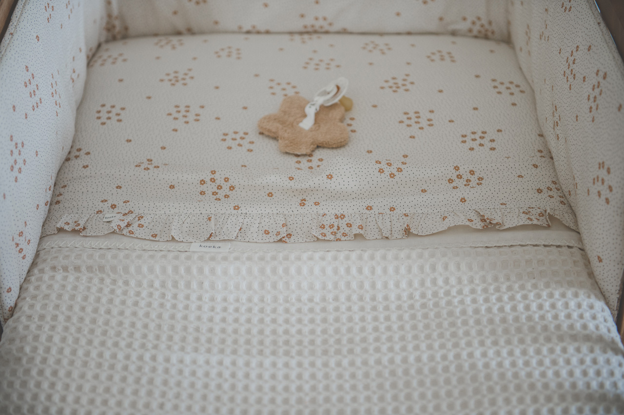 Hoeslaken Ledikant Sunnyside warm white